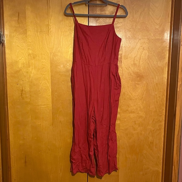Old Navy Pants - Old Navy Large Red Cropped Jumpsuit